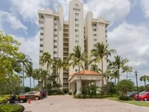 Seagate W 903 2 Br Condo - Image 3