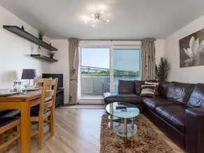 Bay Retreat - Image 5