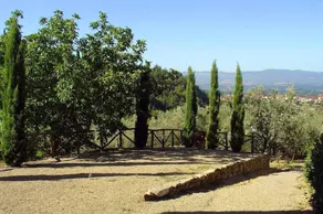 Apartment with 2 bedrooms in Castelfranco Piandisco with shared pool and furnished terrace - Image 5