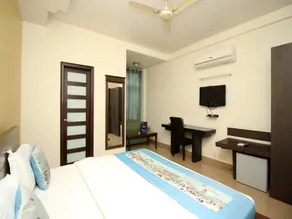 Hotel Good Care by OYO Rooms - Image 2