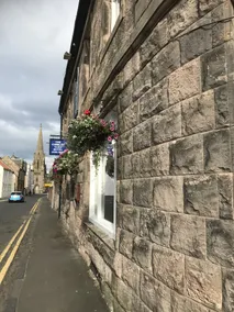 The Cobbled Yard Hotel - Image 2