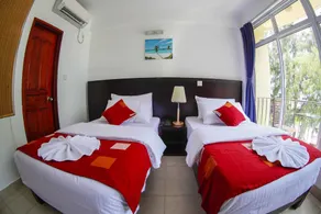 Sunny Suites Inn - Image 3