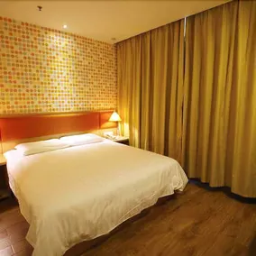 Home Inn (Yangquan Huayang Group Saiyu Store) - Image 2