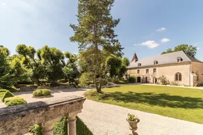 Château De Mauvilly - Image 4