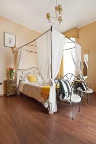 Holidays Rooms Rome - Image 3