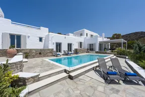 Niriides Luxury Villas - Image 2