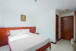 Hotel at Ende 31 - Image 3