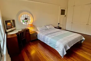 Relaxing 3 Bedroom Apartment in Perth - Image 2