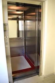 Karma Apartment - Next to sandy beach - Image 4