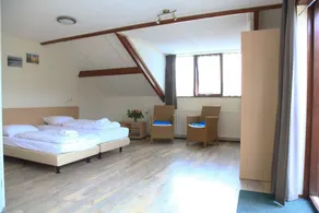 Budget Hotel Vrouwenpolder - Image 3