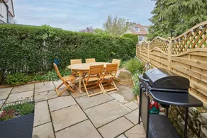 Host Stay Highmoor - Image 5