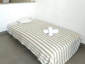 Premium 21 - Image 3