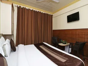 OYO 1385 Hotel Dream Palace - Image 5