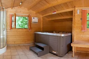 McDhui Lodge - Image 5