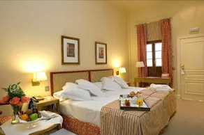 Suite Alcazar - Image 2