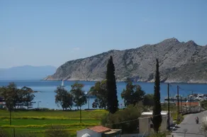 Perdika Suites - Image 4
