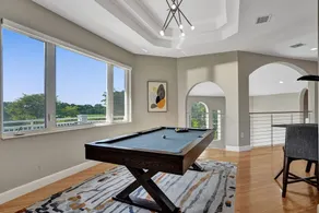 Lavish 8 Br Estate with Pool & Courts - Image 5