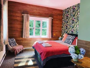 The Cottage Inn - Image 2