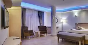 Blue City Boutique Hotel - Image 2