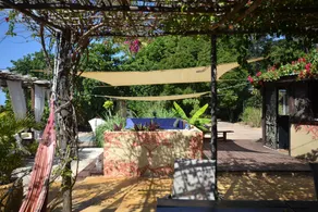 Katamah Beachfront Guesthouse - Image 2