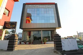 Hotel Sumanglam by OYO Rooms - Image 4