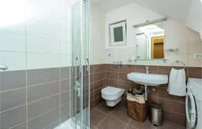 Nice Home in Mrcevo With Wifi and 1 Bedrooms - Image 2