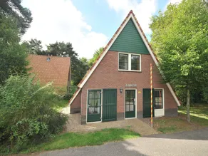 Cosy holiday home with dishwasher, close to a golf course - Image 5