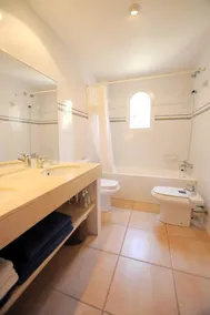 Apartment With 3 Bedrooms in Portals Nous, With Wonderful sea View, Po - Image 5