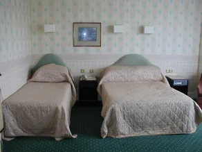 Glen Usk Hotel - Image 5