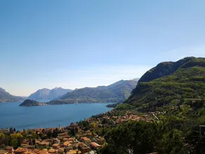 One bedroom appartement with lake view shared pool and enclosed garden at Menaggio - Image 5