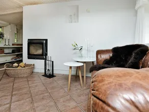 Idyllic Holiday Home in Juelsminde With Sauna - Image 4