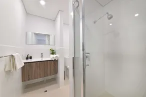 2Bed2Bath Apartment Close to Airport/City - Image 5