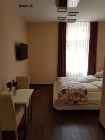 Promenade Inn - Image 2