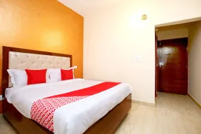 Mohali Blue by OYO Rooms - Image 2