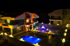 Rose Garden Boutique Hotel - Image 2