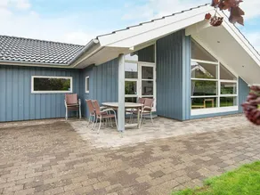 Welcoming Holiday Home in Glesborg With Sauna - Image 2