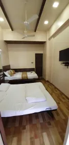 Hotel Manhar Residency - Image 3