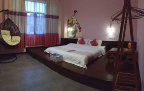 Danxia Firefly Boutique Inn - Image 4