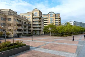 Brussels EU Parliament Terrace Residence - Image 3