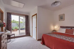 Box Cottage Apartment - Image 3