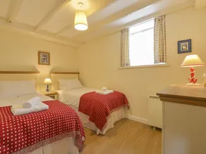 St Aubyn Cottage - Image 4