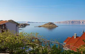 Stunning Home in Sv Juraj With Wifi and 2 Bedrooms - Image 3