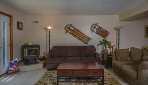 Utopia House - Image 3