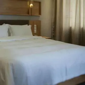 JIBEI HOTEL - Image 4