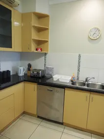 Queen Room With Airport Transfers Or Car Rental - Image 4