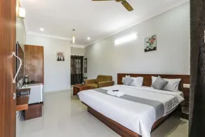Gateway Suites - Image 2