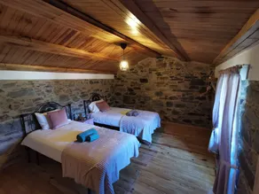 400 Year old 3-bedroom Farmhouse Central Portugal - Image 3