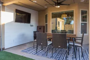 1158 Gilbert - Image 3