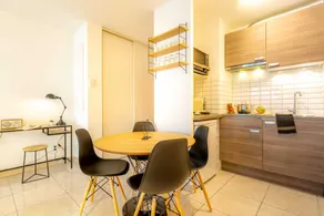 Beautiful apt with TERRACE near VELODROME - Image 2