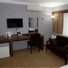 Sirena Hotel - Image 4